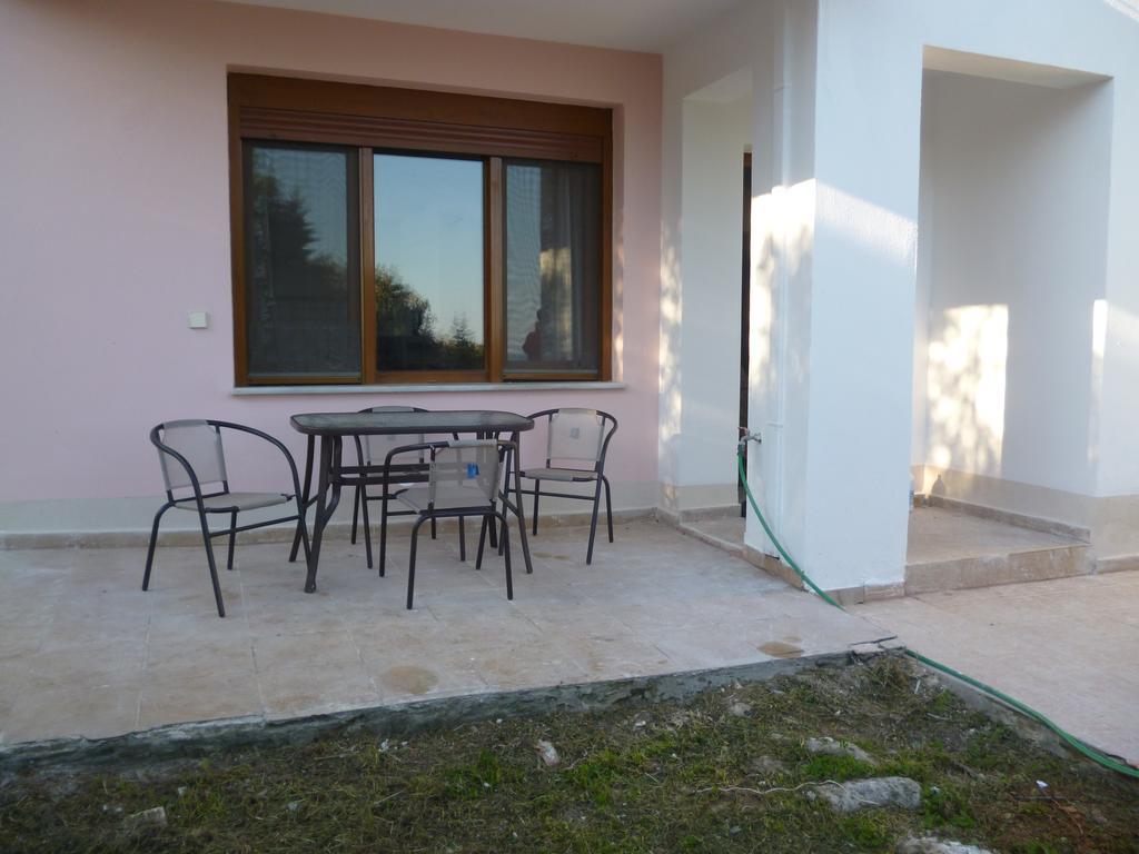 Villa Athina Palaiontsiflikion Bagian luar foto